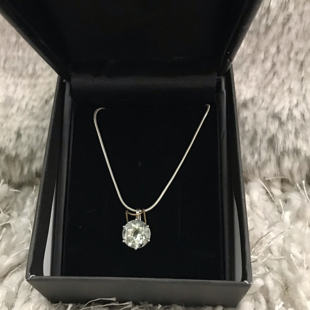 3.4 ct green amethyst necklace